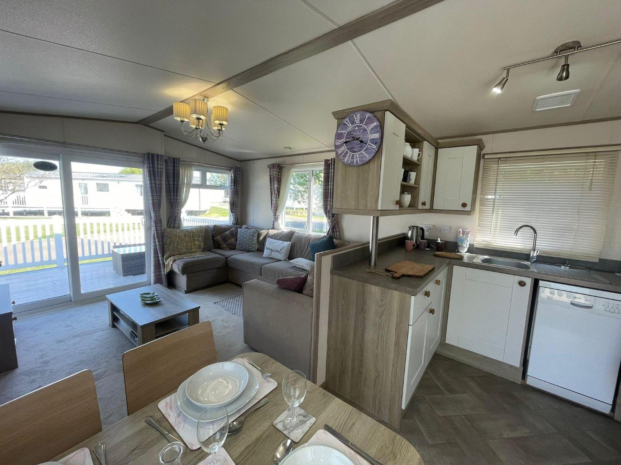 Homely Caravan At Manor Park, Nearby Hunstanton Beach In Norfolk Ref 23039T المظهر الخارجي الصورة